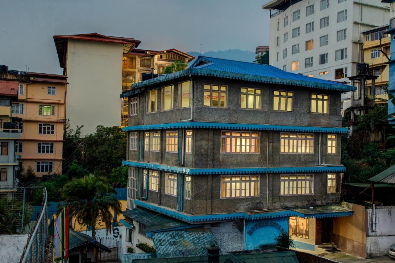Montis Soyang Premium Heritage Hotel Gangtok Extérieur photo