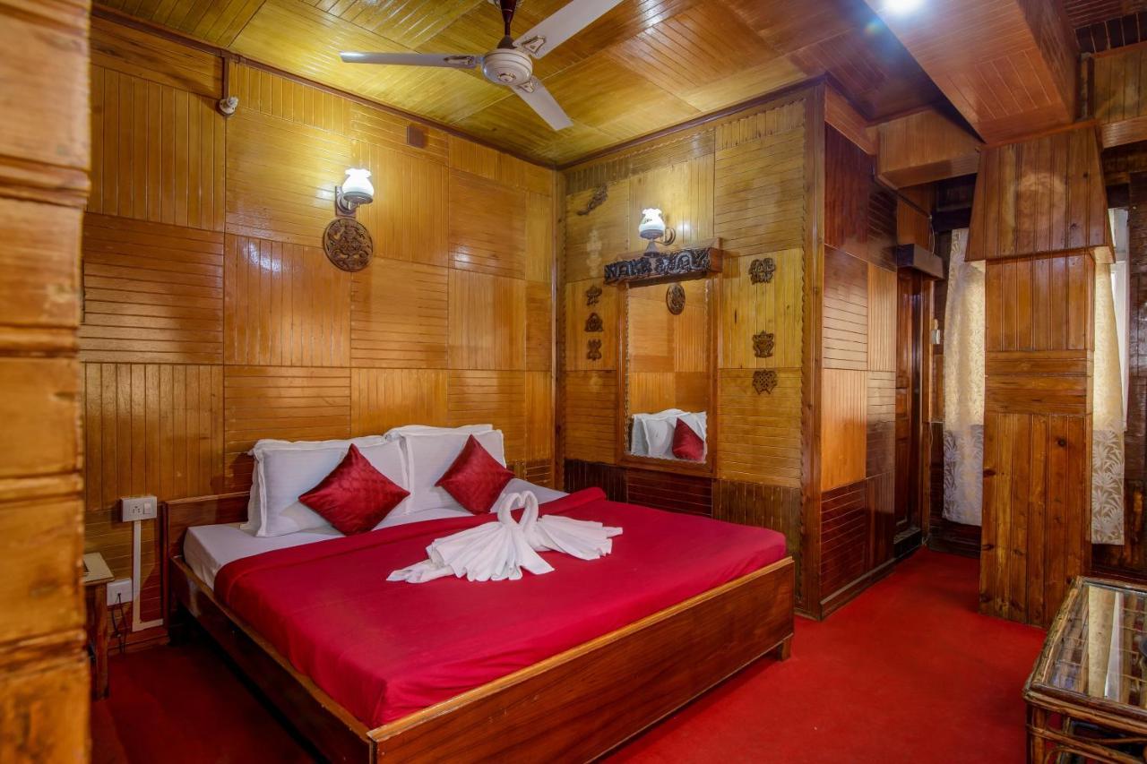 Montis Soyang Premium Heritage Hotel Gangtok Extérieur photo