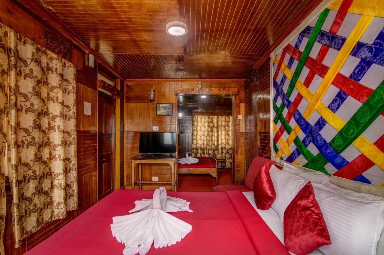 Montis Soyang Premium Heritage Hotel Gangtok Extérieur photo
